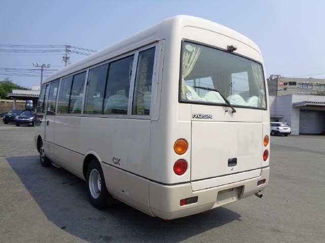 2004 MITSUBISHI ROSA